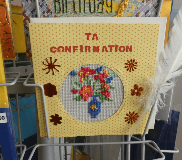 Le bouquet brodé de confirmation