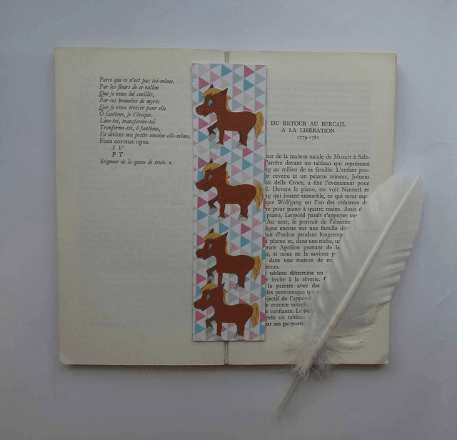Un marque-page de chevaux