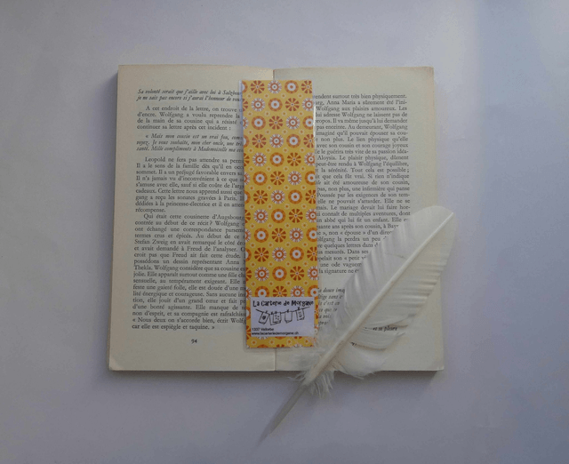 Le marque-page aux ananas