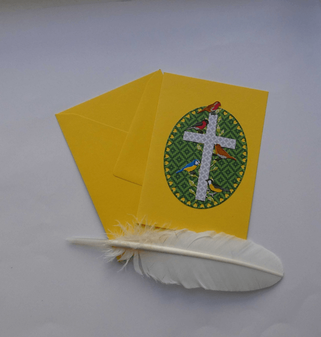 Carte artisanale aux oiseaux pour une confirmation
