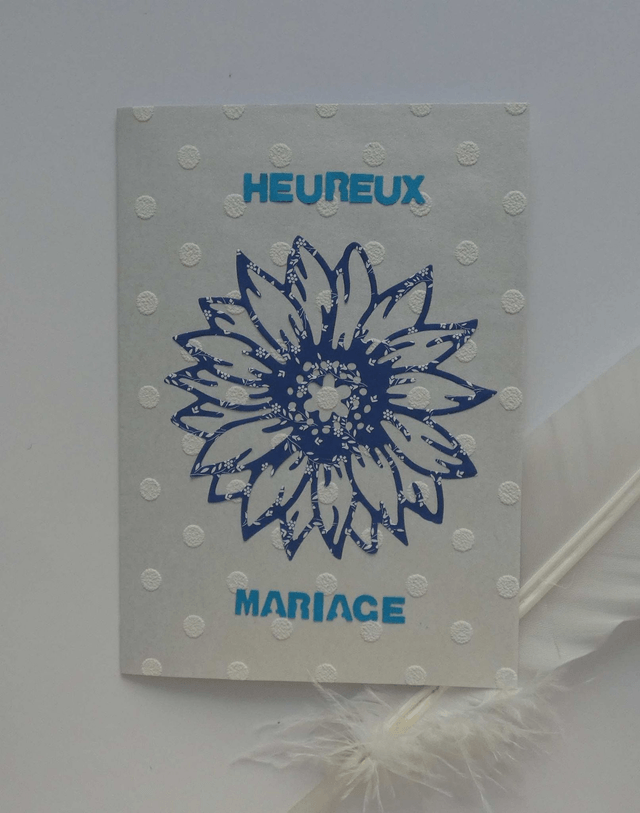 La fleur bleue du mariage