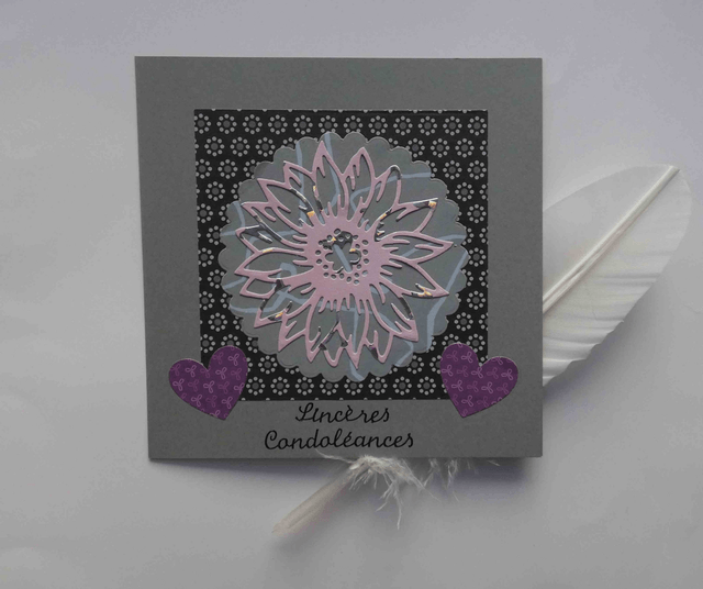 Carte artisanale fleurie pour un deuil